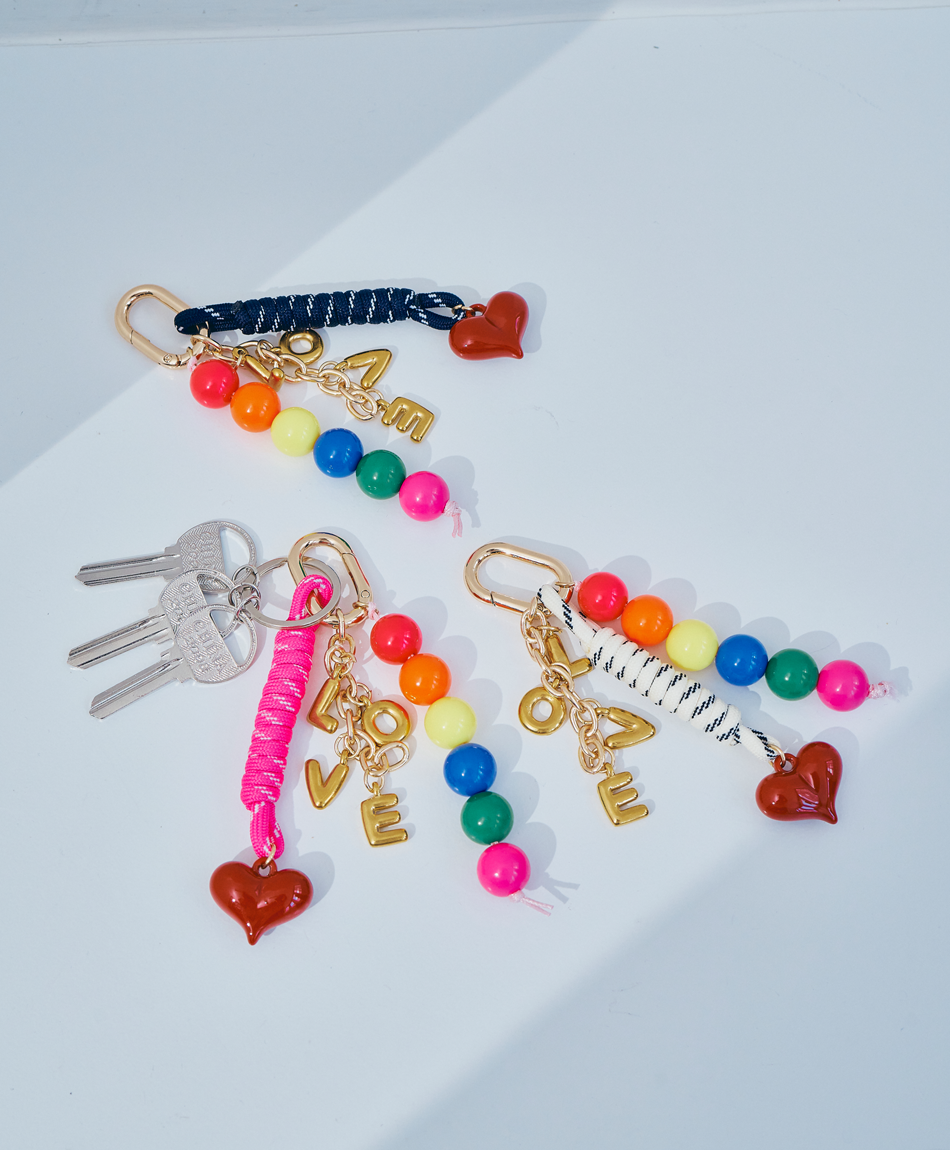 LOVEチャーム ストラップ