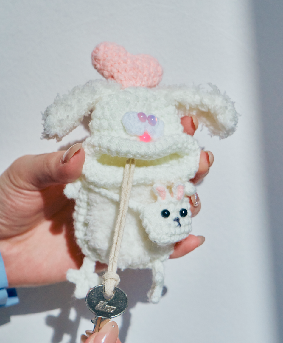 毛糸のキーケース うさぎ