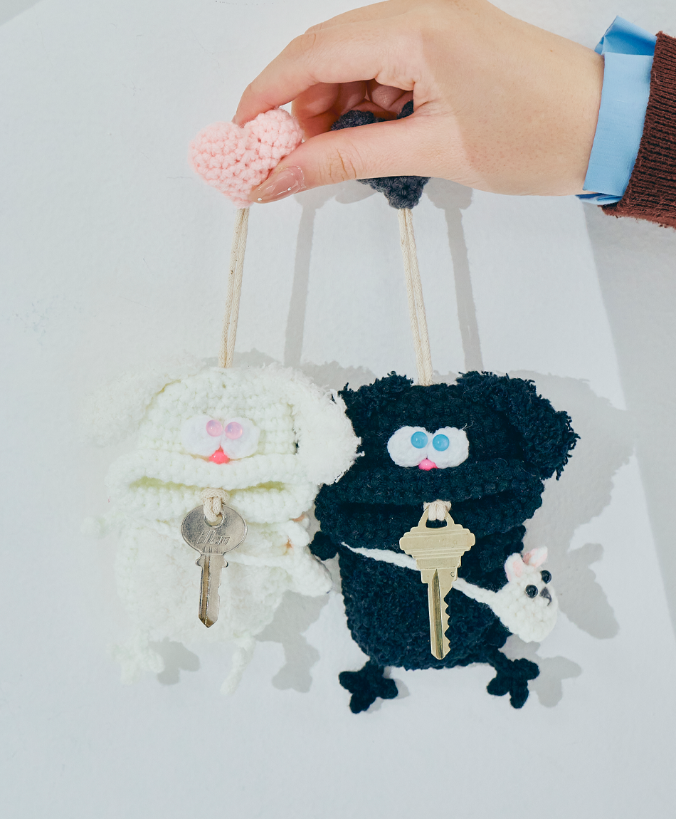 毛糸のキーケース うさぎ