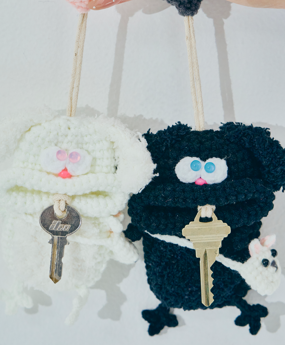 毛糸のキーケース うさぎ