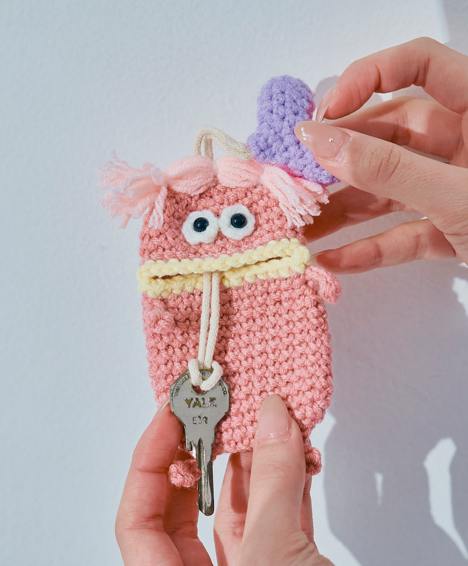 毛糸のキーケース  センターワケ New