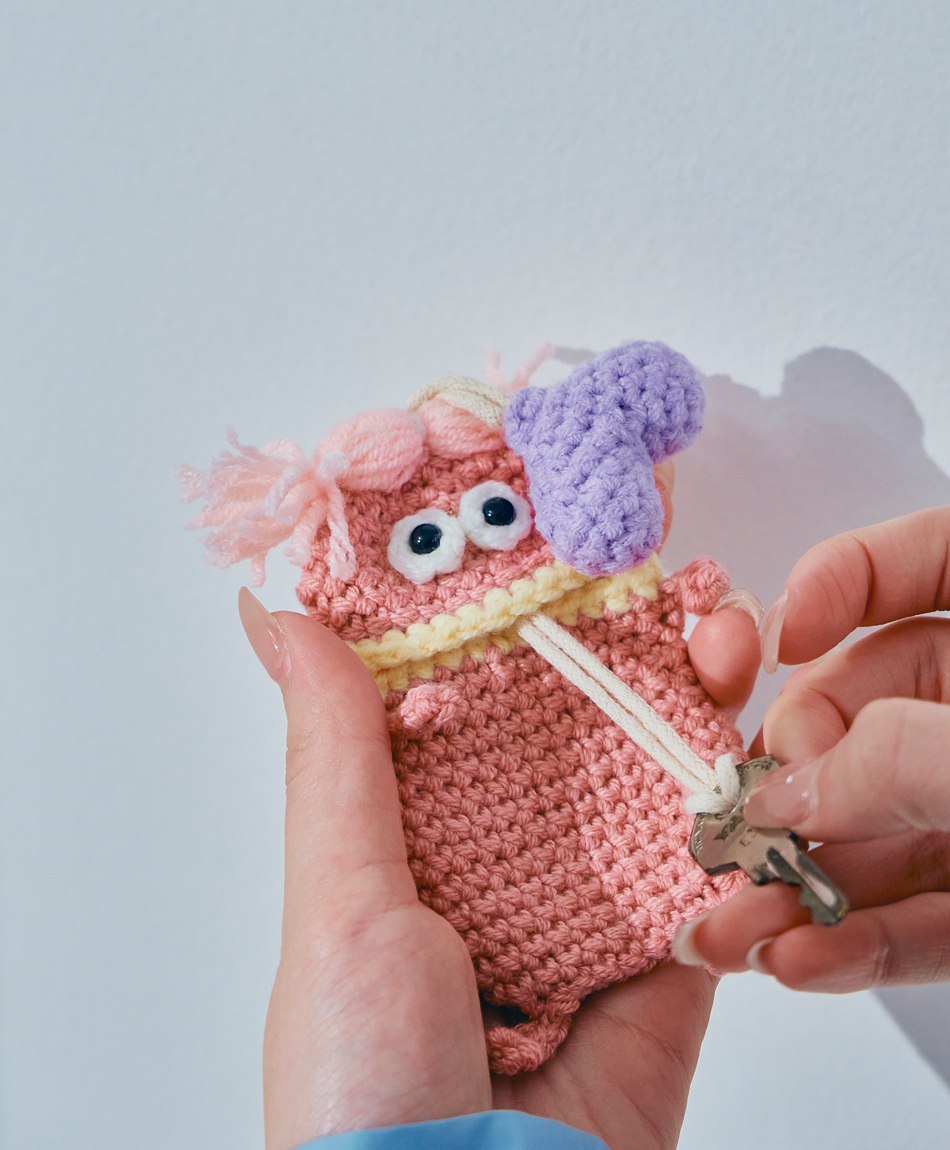 毛糸のキーケース  センターワケ New