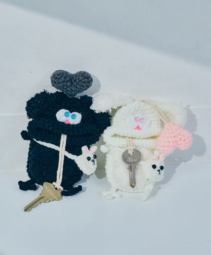 毛糸のキーケース うさぎ