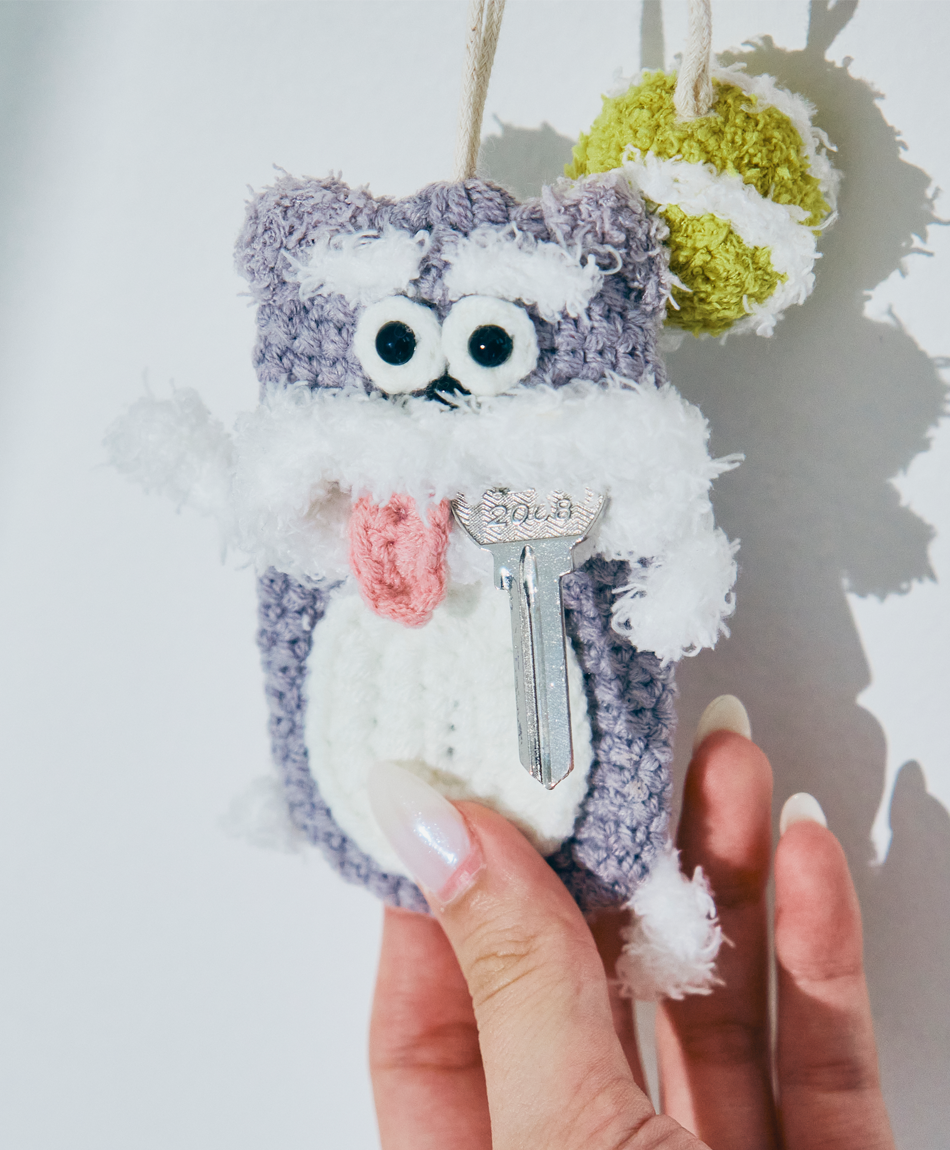 毛糸のキーケース イヌ