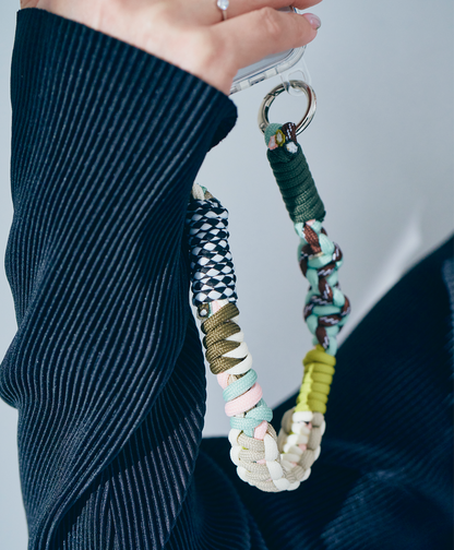 ソロモン編み ショートストラップ マルチカラー3