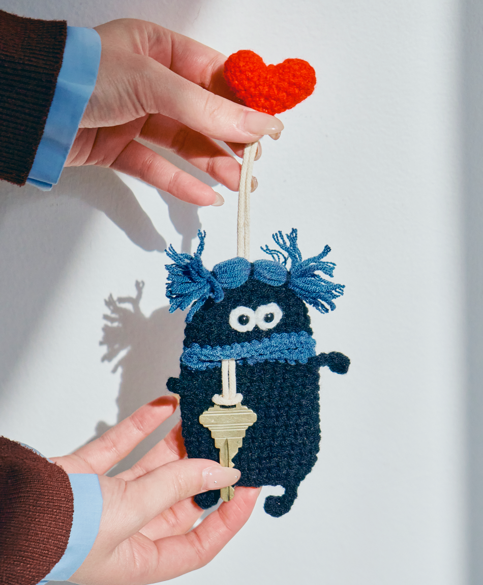 毛糸のキーケース  センターワケ New