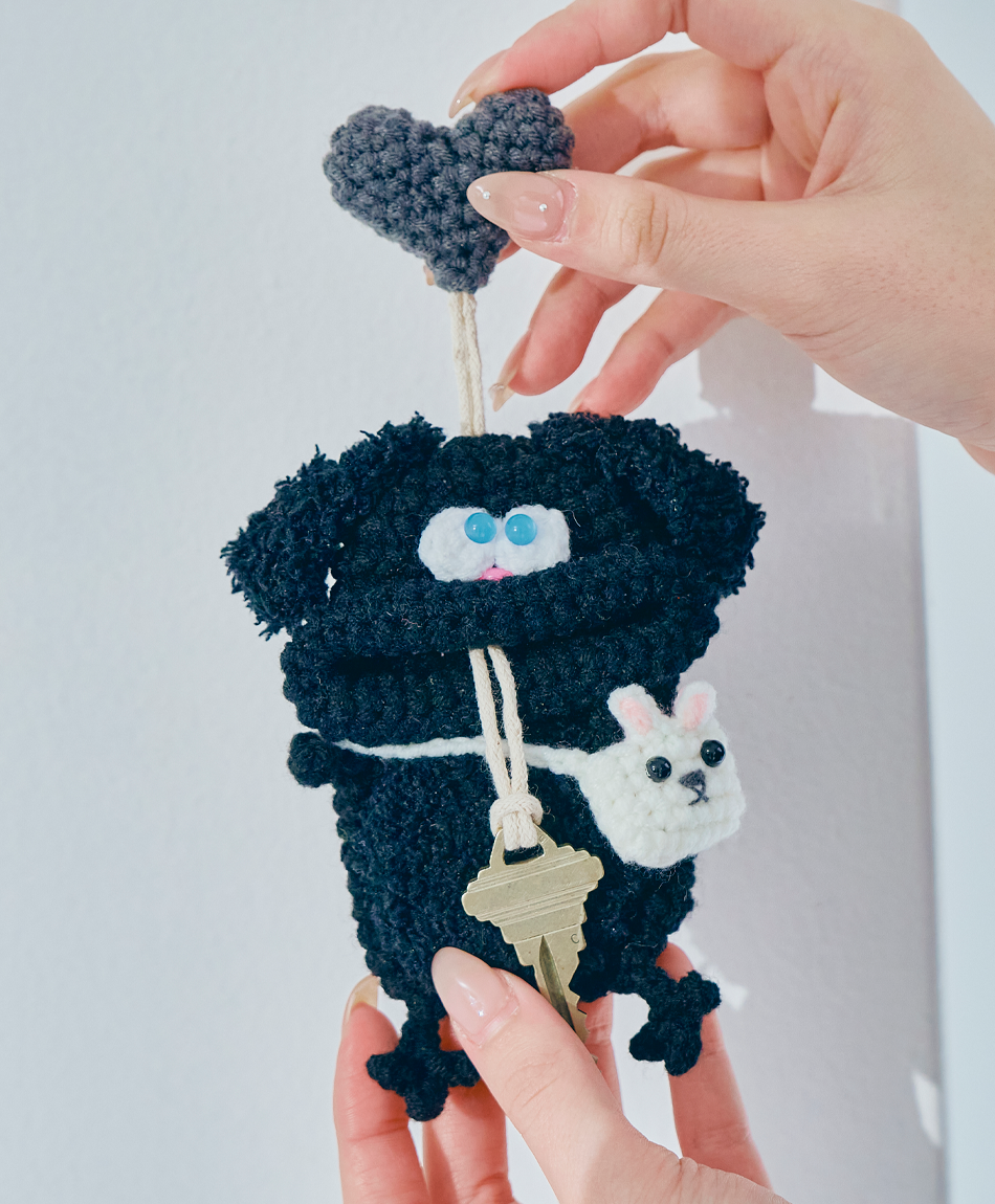 毛糸のキーケース うさぎ