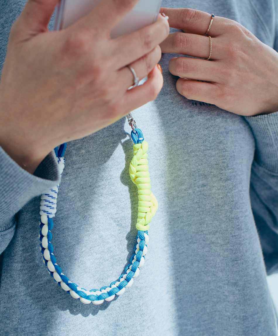 ソロモン編み ショートストラップ マルチカラー2 – マカロニエッジ ソロモン編み ショートストラップ マルチカラー2 – マカロニエッジ