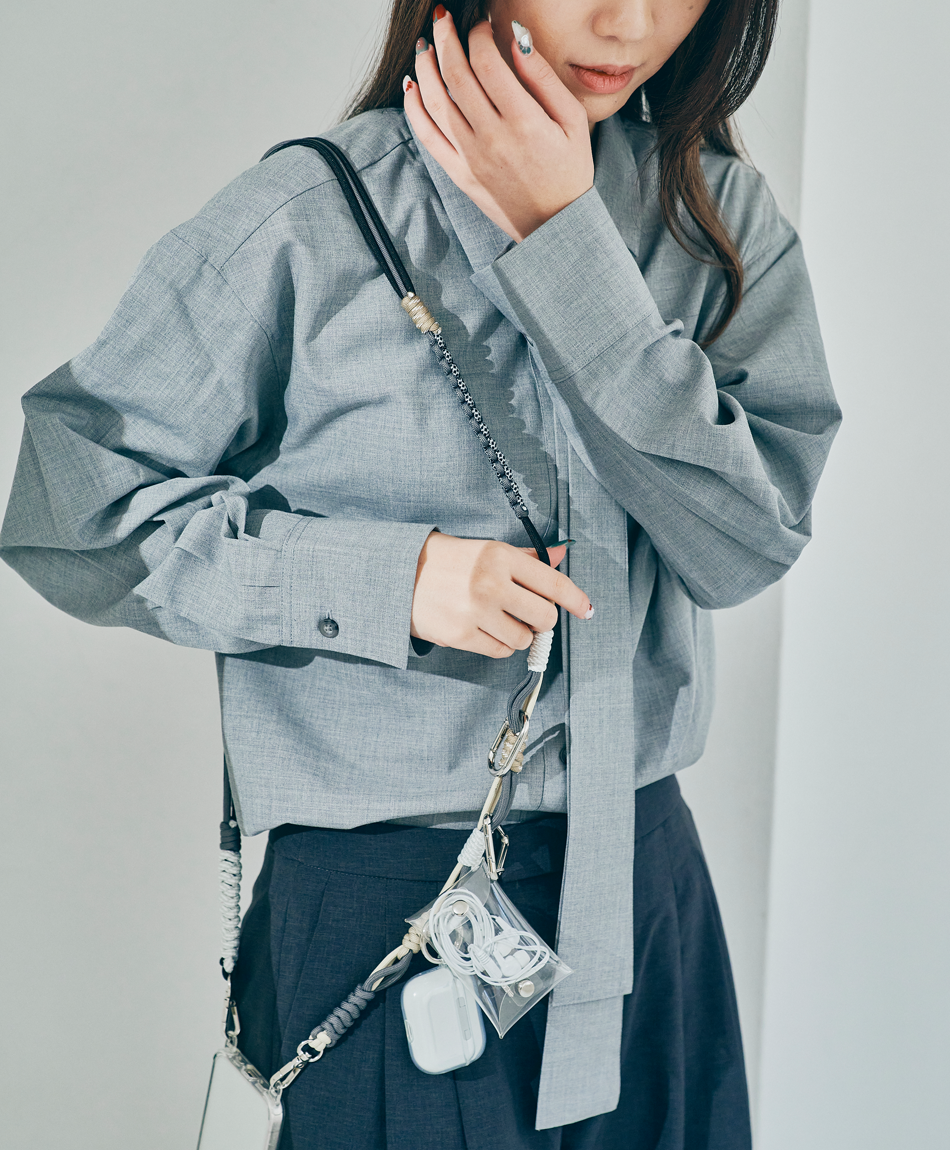 カラビナ ソロモン編込み マルチスマホストラップ