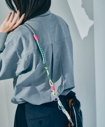 カラビナ ソロモン編込み マルチスマホストラップ