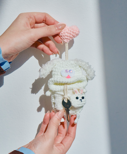 毛糸のキーケース うさぎ