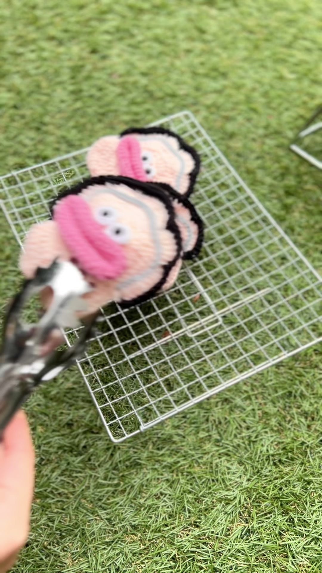 毛糸のマスコット 牡蠣ポーチ – マカロニエッジ